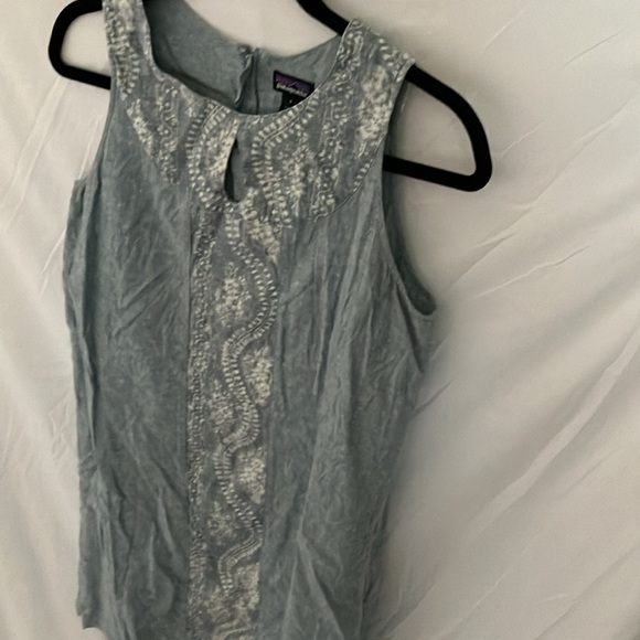 Patagonia: Blue/white floral patterned denim dress- Hemp/cotton blend- size 4 - Picture 6 of 13